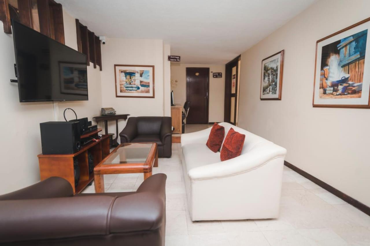 Hotel Achalay 波帕扬 外观 照片